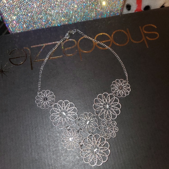 Necklace - Picture 2 of 2